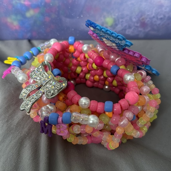 “Drink Me” Bow Pink Alice n Wonderland 3D Kandi Cuff for Music Festivals EDC - Picture 4 of 6